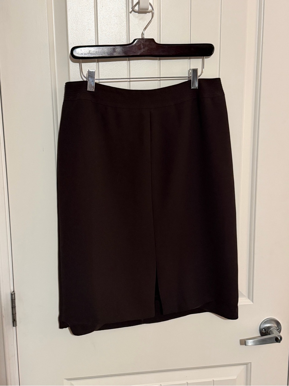 Classic Black Pencil Skirt - Women's Professional Skirt